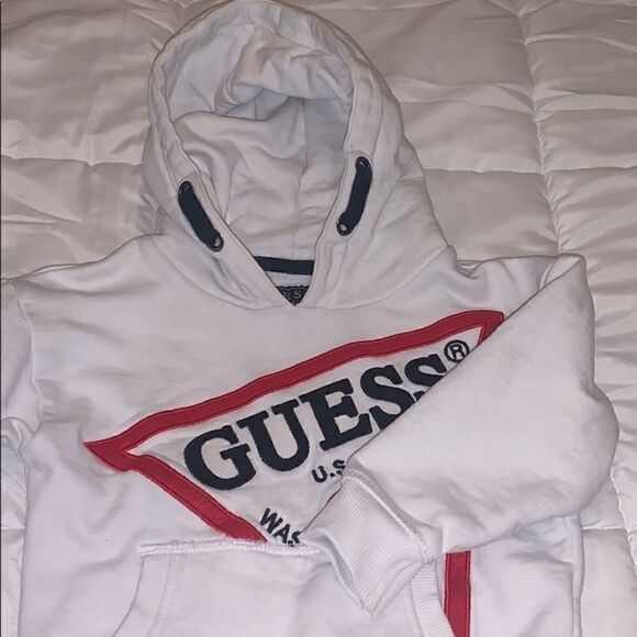 Guess sweater   - Picture 3 of 3